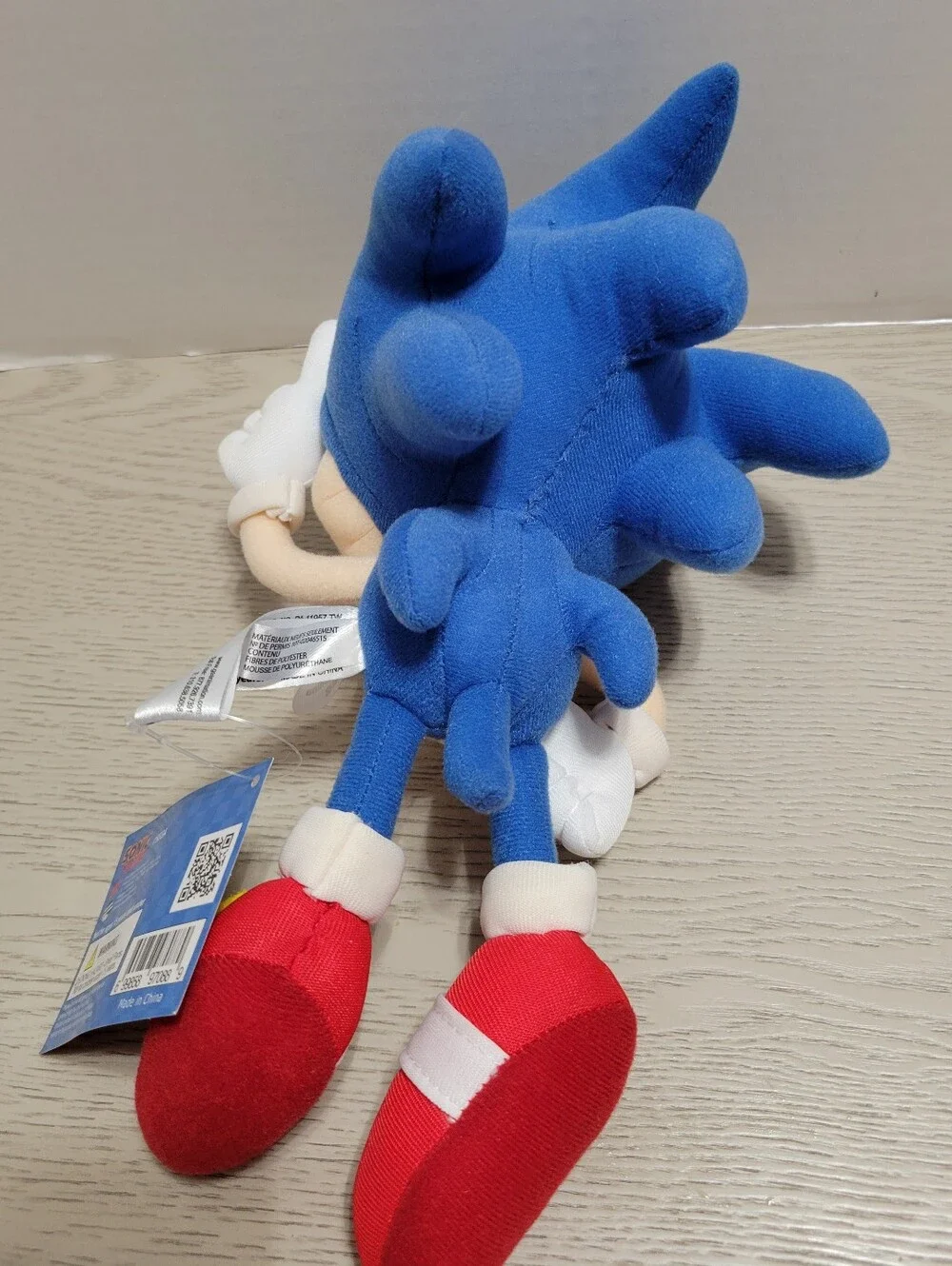 GEE Sega Sonic The Hedgehog Classic Sonic Plush Blue Red Pointing NEW with Tags